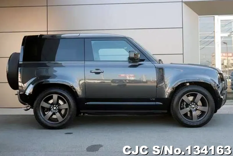 2025 Land Rover / Defender Stock No. 134163