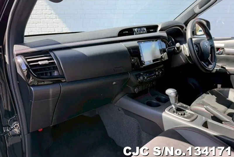 2023 Toyota / Hilux Stock No. 134171