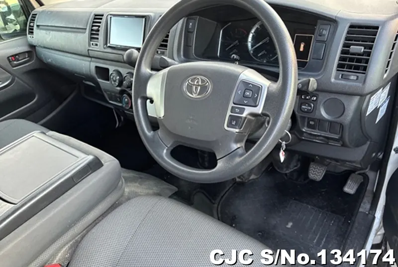 2021 Toyota / Hiace Stock No. 134174
