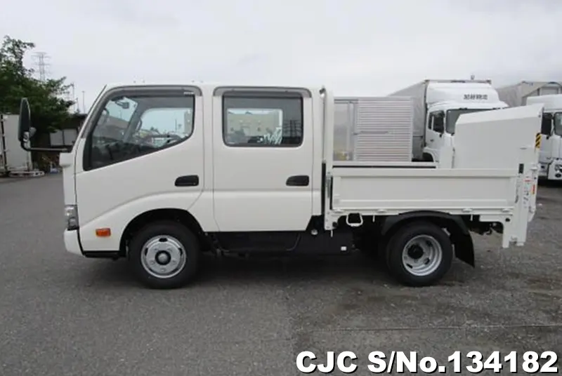 2025 Hino / Dutro Stock No. 134182