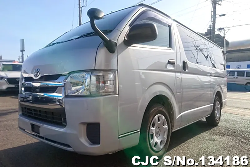 2020 Toyota / Hiace Stock No. 134186
