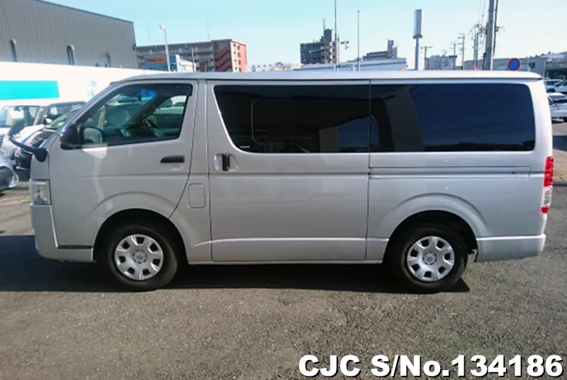 2020 Toyota / Hiace Stock No. 134186