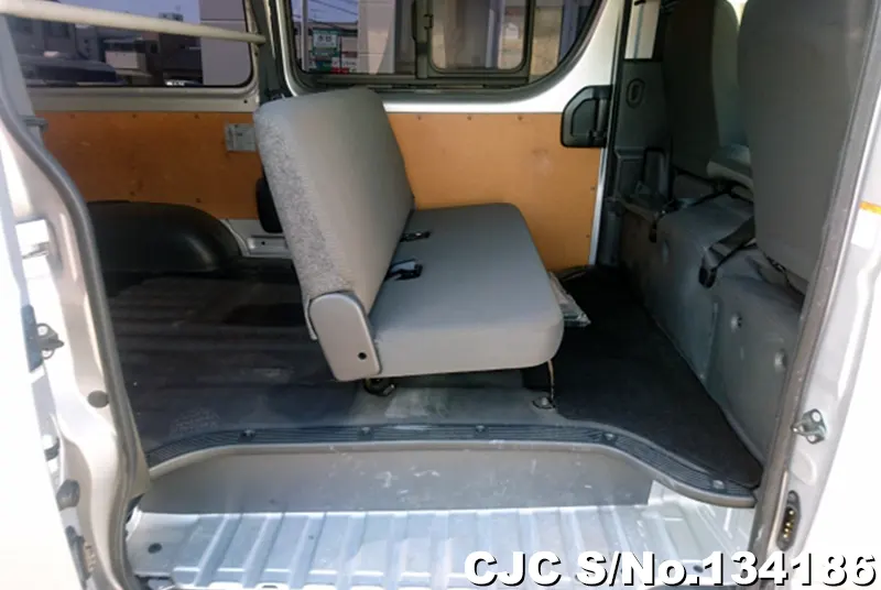 2020 Toyota / Hiace Stock No. 134186