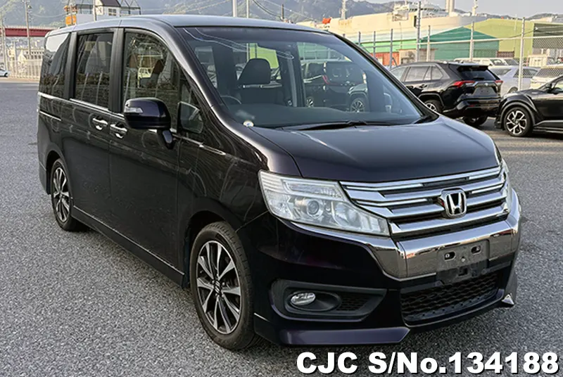 2015 Honda / Step Wagon Stock No. 134188