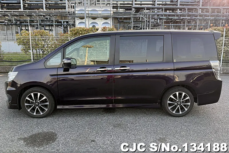 Honda Step Wagon in Purple for Sale Image 7