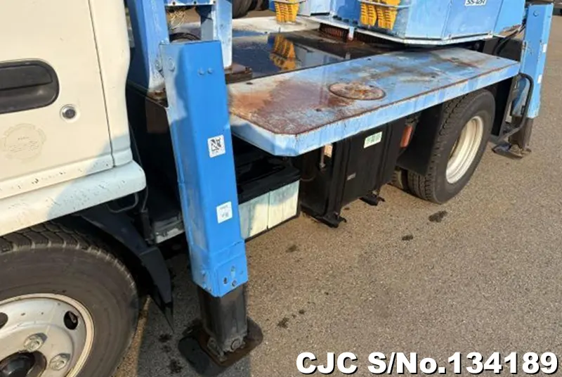 2007 Isuzu / Elf Stock No. 134189