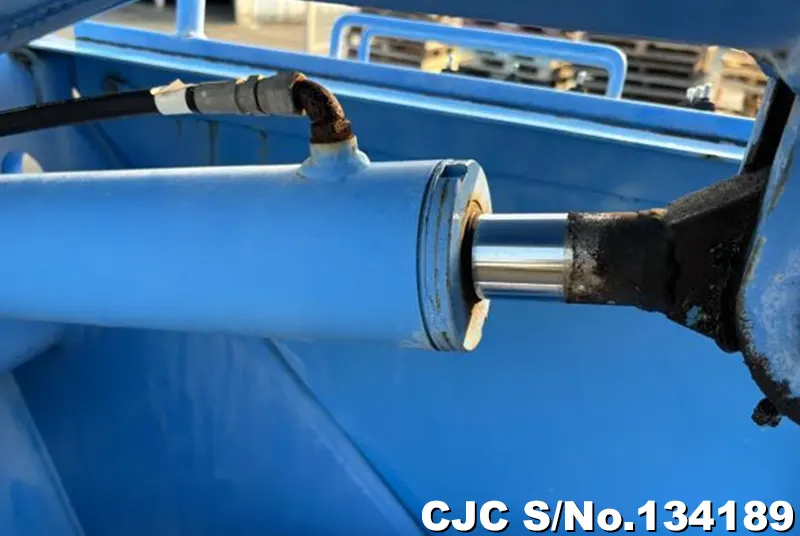 2007 Isuzu / Elf Stock No. 134189