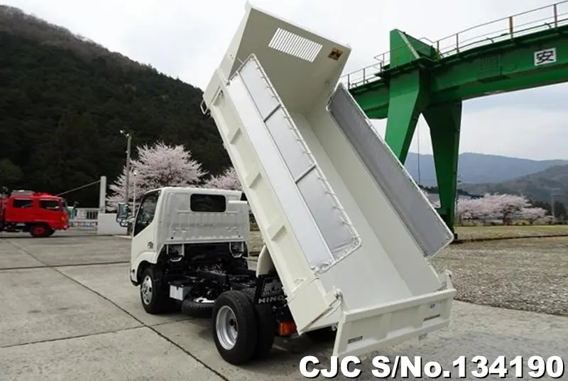 2025 Hino / Dutro Stock No. 134190