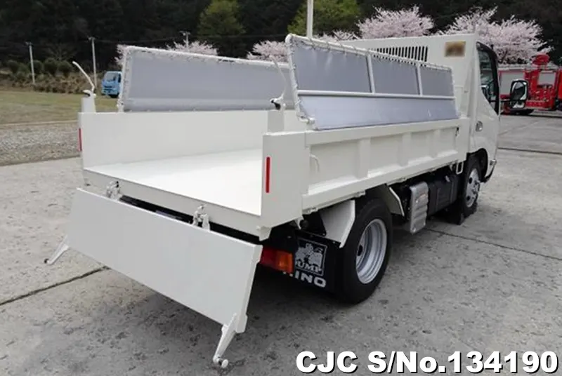 2025 Hino / Dutro Stock No. 134190