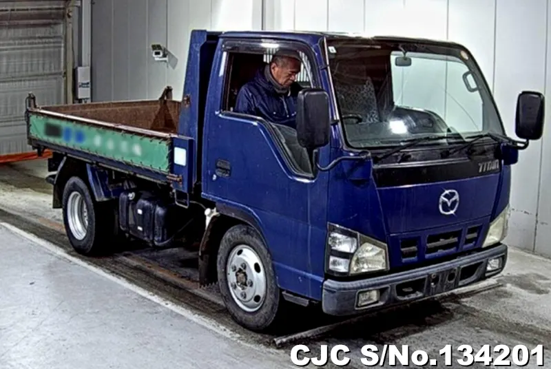 2004 Mazda / Titan Stock No. 134201