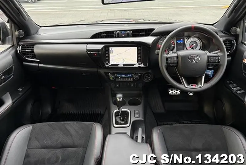 2024 Toyota / Hilux Stock No. 134203