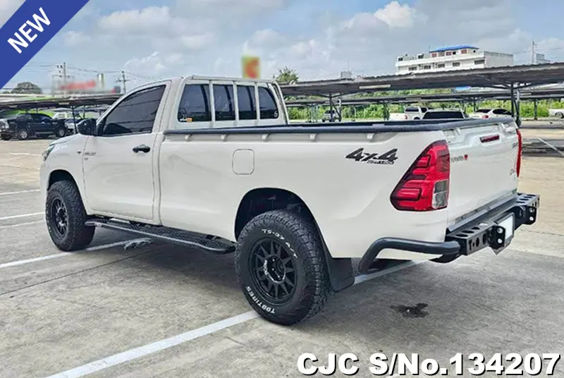 2022 Toyota / Hilux / Revo Stock No. 134207