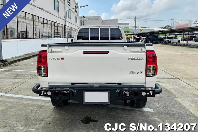 2022 Toyota / Hilux / Revo Stock No. 134207