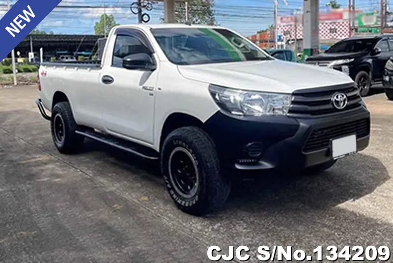 2017 Toyota / Hilux / Revo Stock No. 134209
