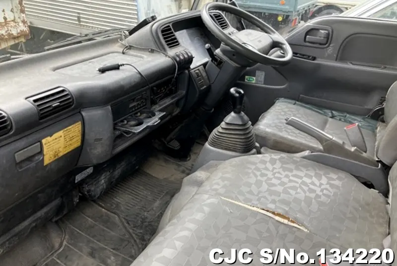 2006 Isuzu / Elf Stock No. 134220