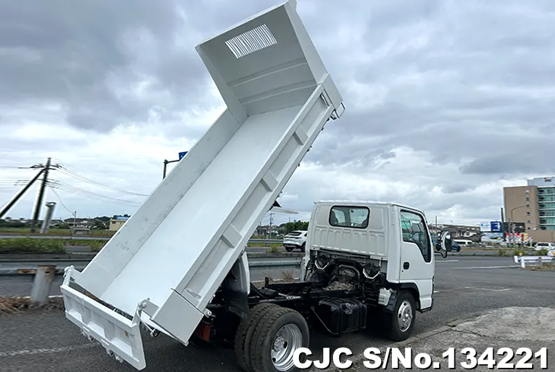 2006 Isuzu / Elf Stock No. 134221