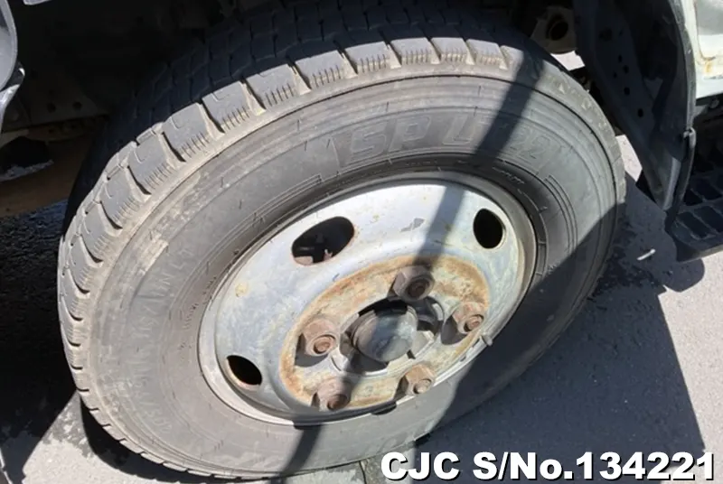 2006 Isuzu / Elf Stock No. 134221