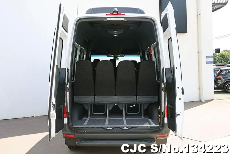 2025 Mercedes Benz / Sprinter Stock No. 134223