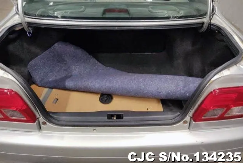 2001 Toyota / Carina Stock No. 134235