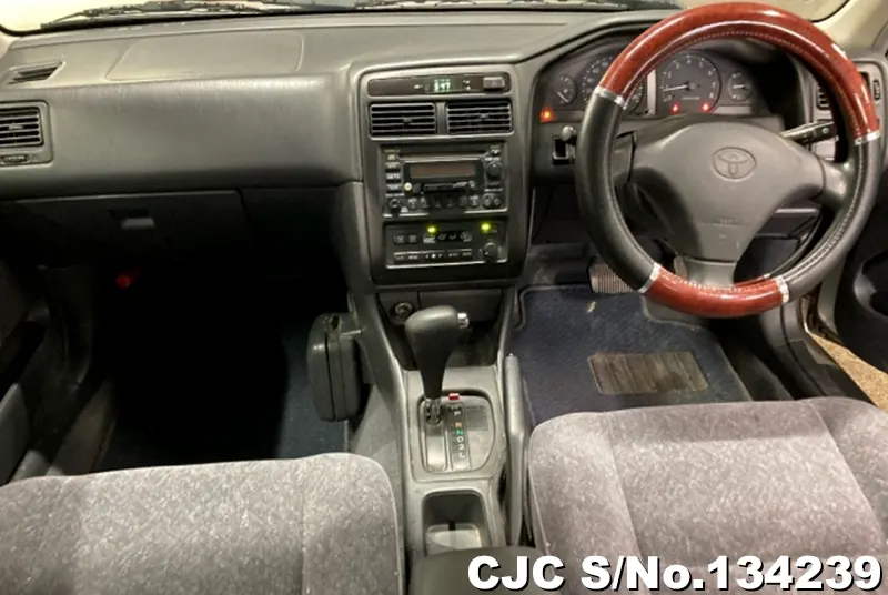 2001 Toyota / Carina Stock No. 134239
