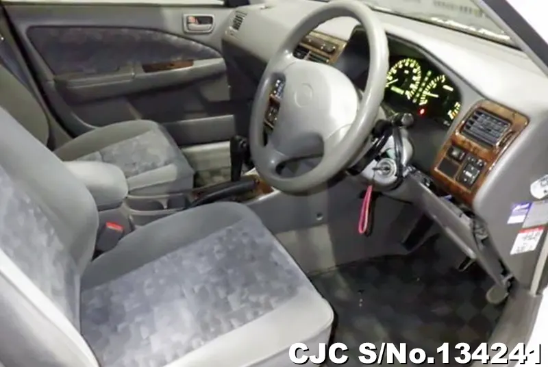 1999 Toyota / Carina Stock No. 134241