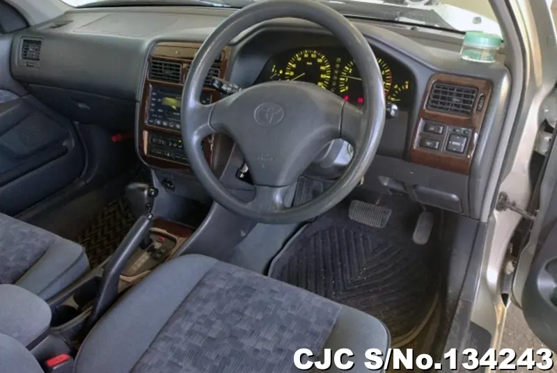 1999 Toyota / Carina Stock No. 134243