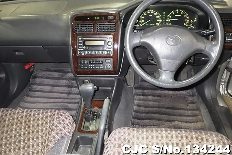 2001 Toyota / Carina Stock No. 134244