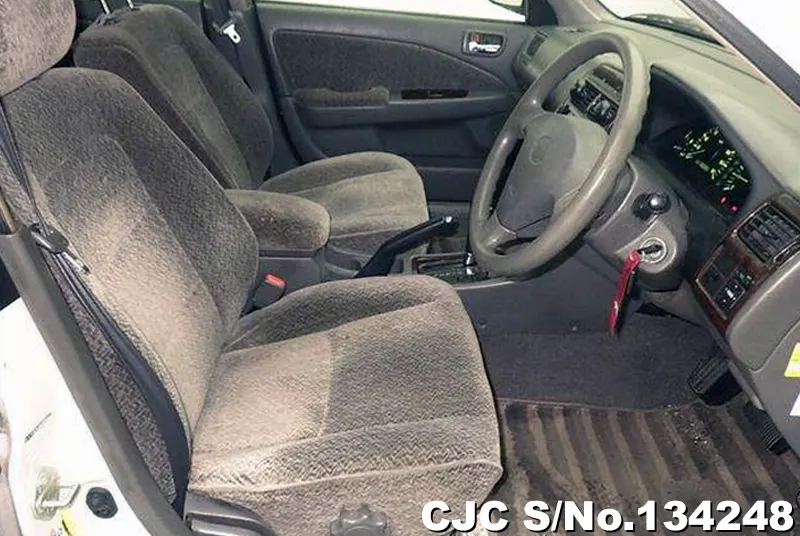 2001 Toyota / Corona Premio Stock No. 134248