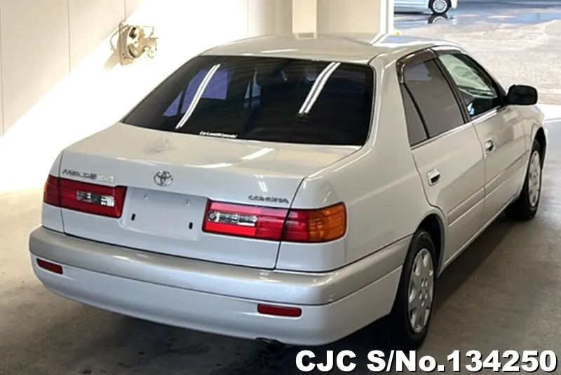 2001 Toyota / Corona Premio Stock No. 134250