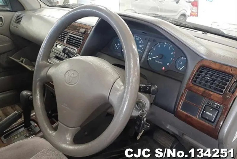 1999 Toyota / Corona Premio Stock No. 134251