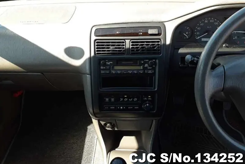 2001 Toyota / Corona Premio Stock No. 134252