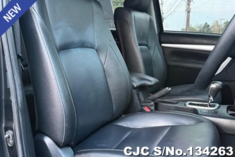 2023 Toyota / Hilux / Revo Stock No. 134263