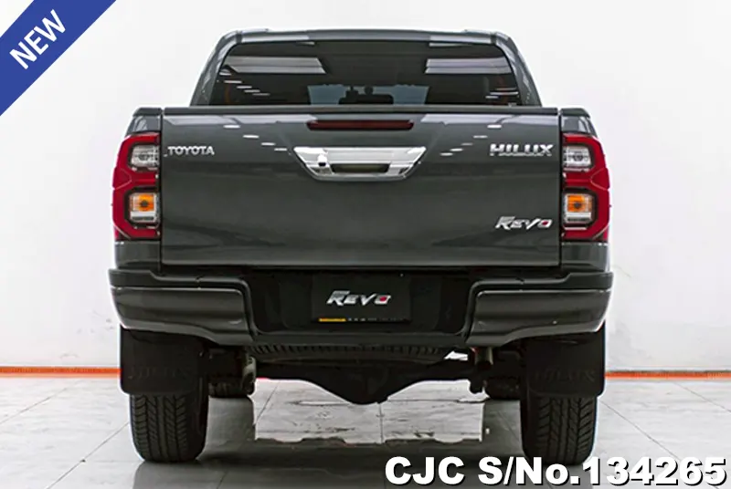 2023 Toyota / Hilux / Revo Stock No. 134265