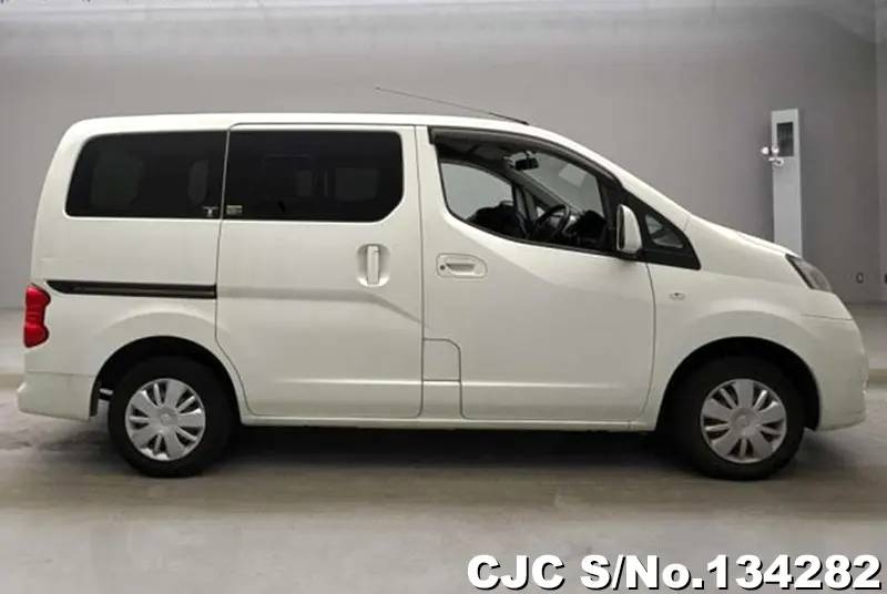 2017 Nissan / NV200 Stock No. 134282