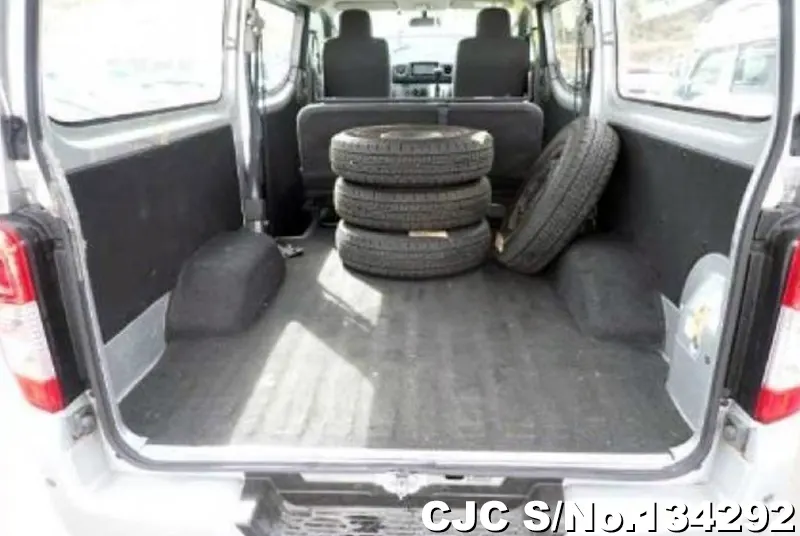 2018 Nissan / Caravan Stock No. 134292