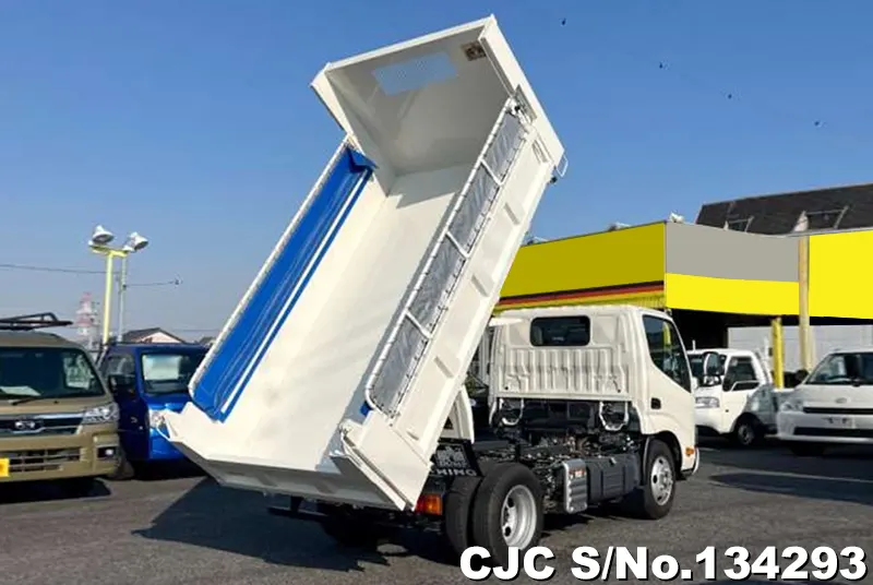 2025 Hino / Dutro Stock No. 134293