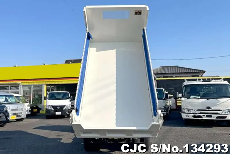 2025 Hino / Dutro Stock No. 134293