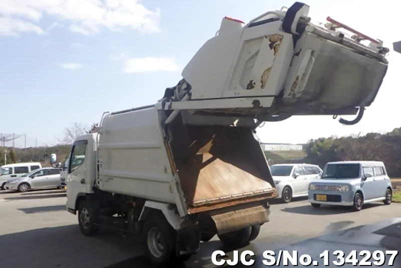 2009 Mitsubishi / Canter Stock No. 134297