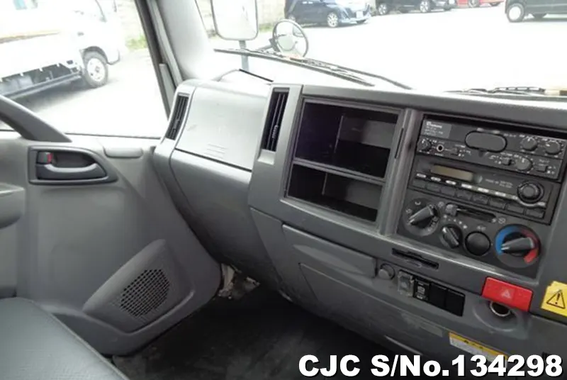 2008 Isuzu / Elf Stock No. 134298