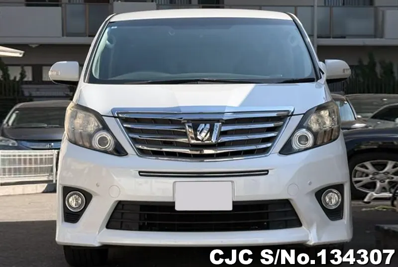 2013 Toyota / Alphard Stock No. 134307