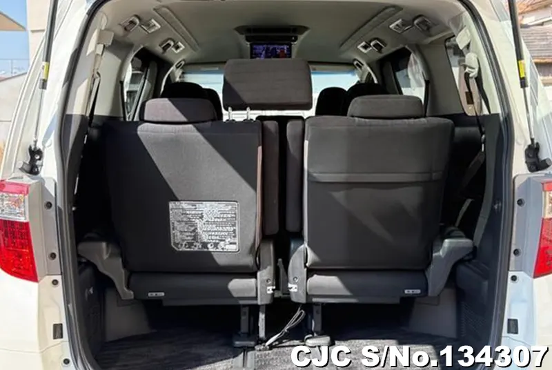 2013 Toyota / Alphard Stock No. 134307