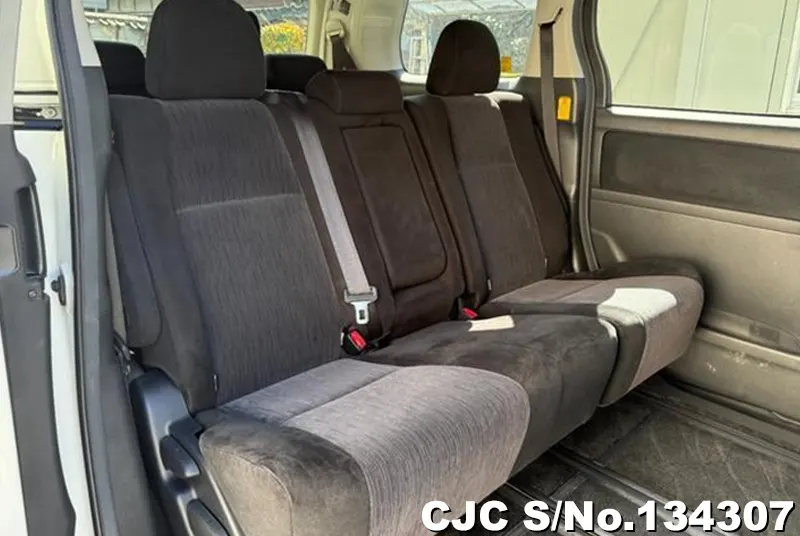 2013 Toyota / Alphard Stock No. 134307