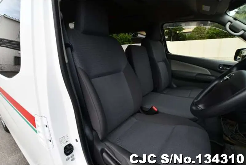 2015 Nissan / Caravan Stock No. 134310