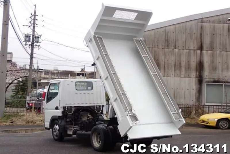 2009 Mitsubishi / Canter Stock No. 134311