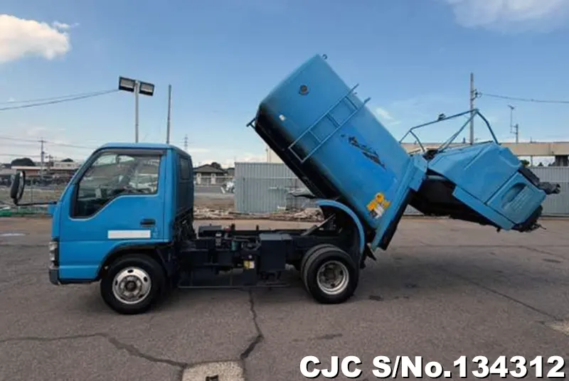 2004 Isuzu / Elf Stock No. 134312