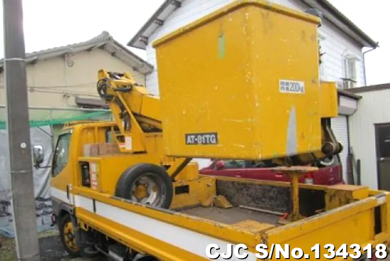 2002 Mitsubishi / Canter Stock No. 134318