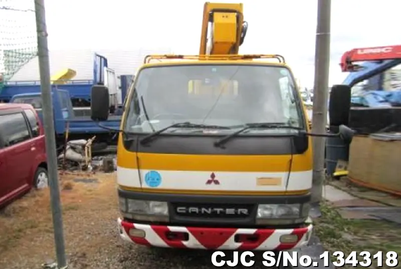 2002 Mitsubishi / Canter Stock No. 134318