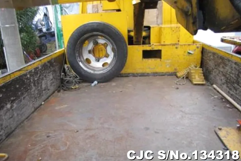 2002 Mitsubishi / Canter Stock No. 134318