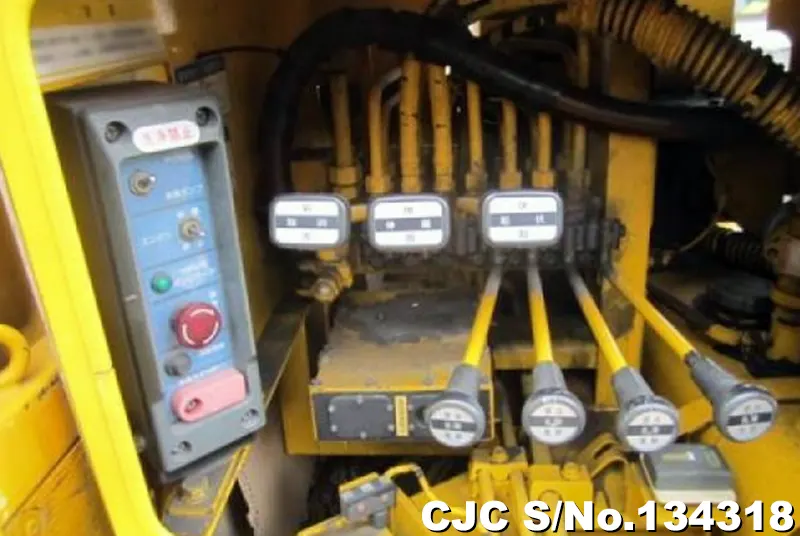 2002 Mitsubishi / Canter Stock No. 134318