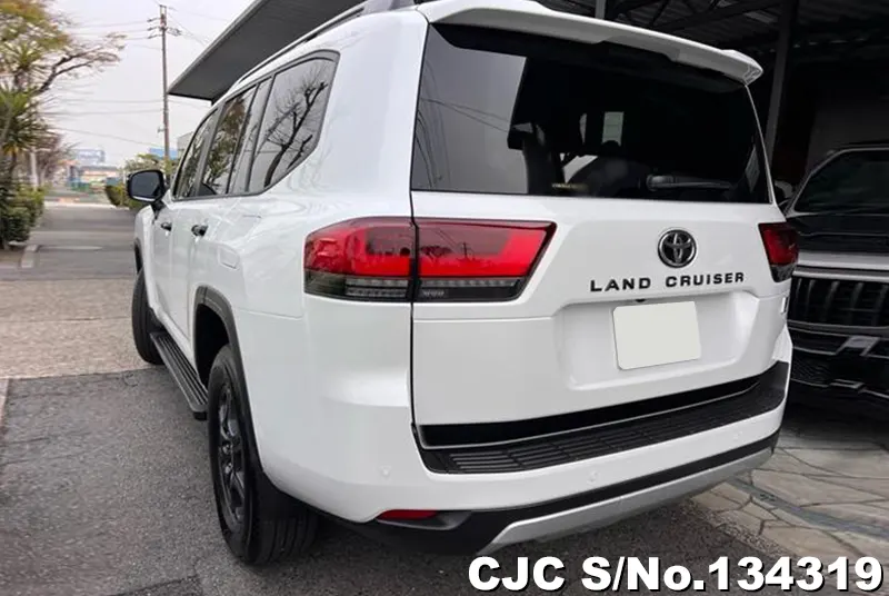 2025 Toyota / Land Cruiser Stock No. 134319